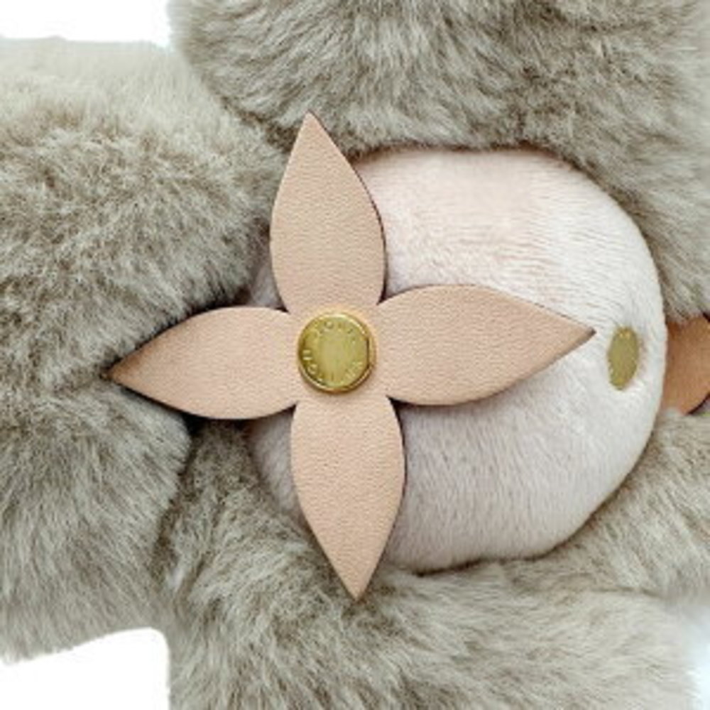 Louis Vuitton Doudou Vivienne Plush Toy Monogram Beige White View 5